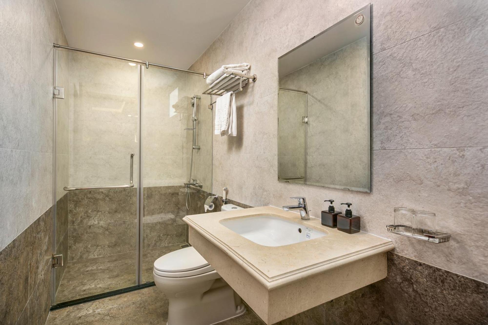 Prague Da Nang Beach Hotel Εξωτερικό φωτογραφία